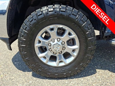 2021 RAM 2500 Laramie Crew Cab 4x4 6'4' Box