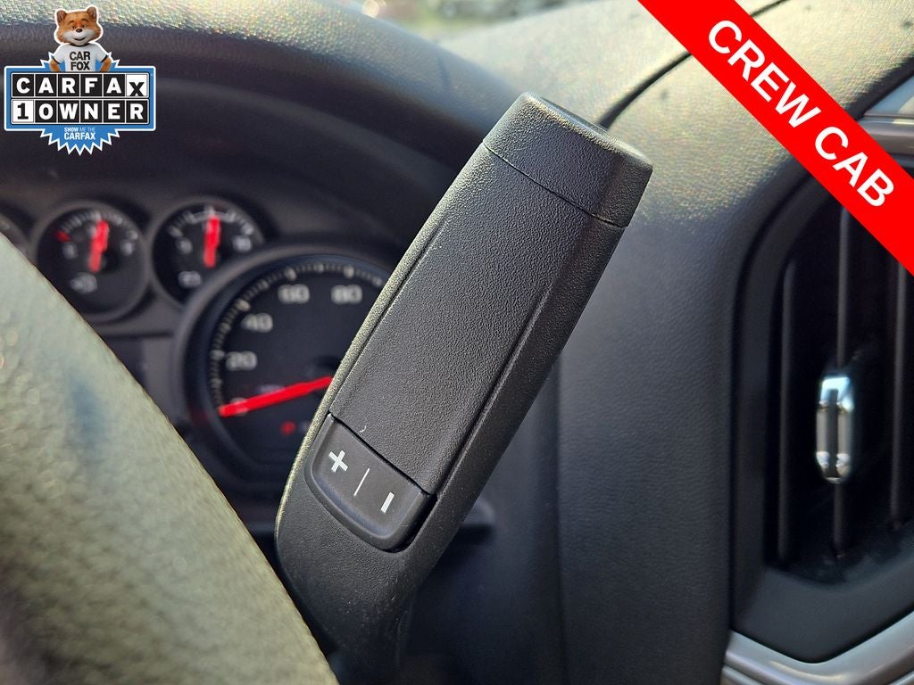 2023 Chevrolet Silverado 1500 4WD Crew Cab Short Bed Custom