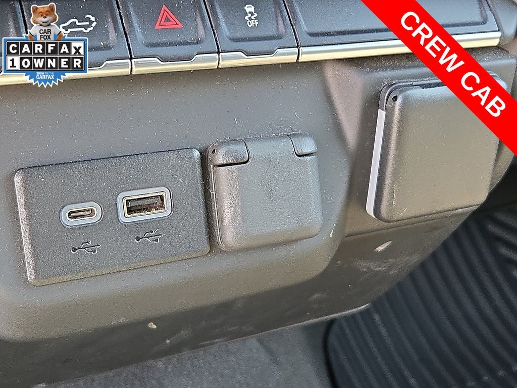 2023 Chevrolet Silverado 1500 4WD Crew Cab Short Bed Custom
