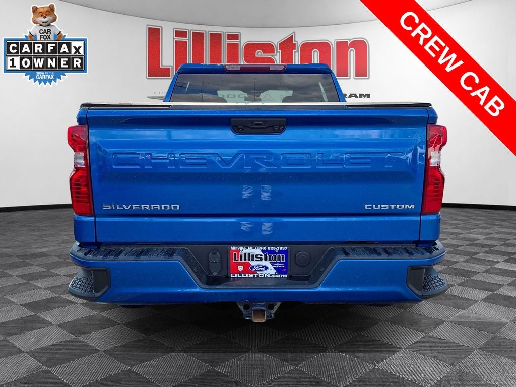 2023 Chevrolet Silverado 1500 4WD Crew Cab Short Bed Custom