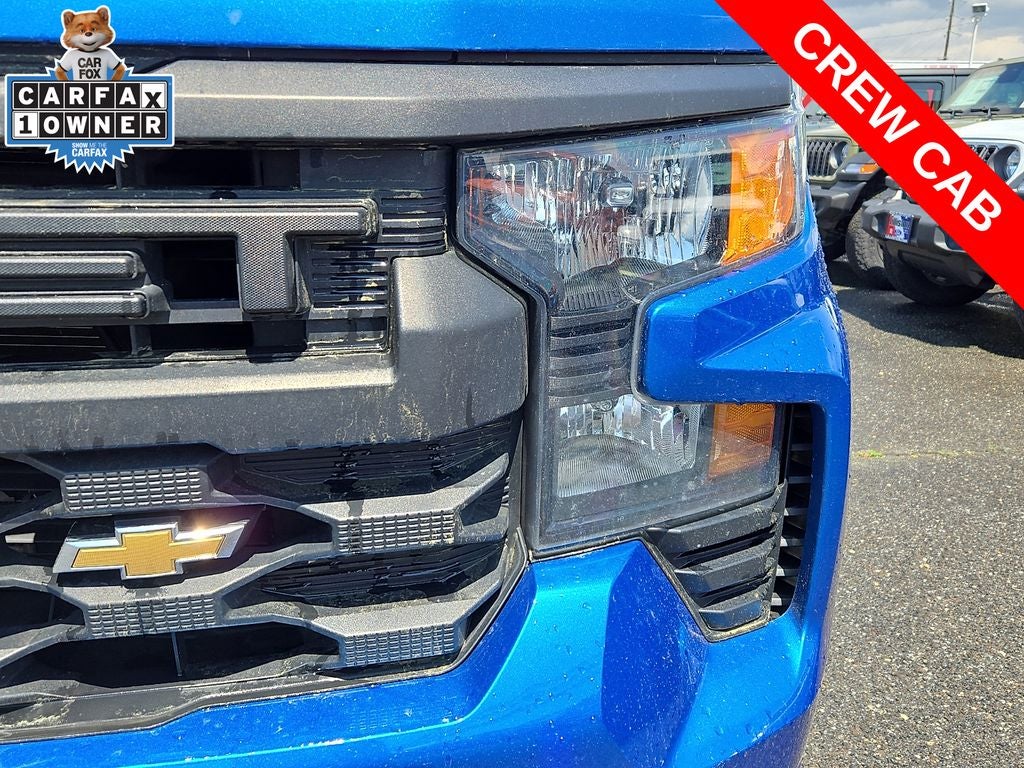 2023 Chevrolet Silverado 1500 4WD Crew Cab Short Bed Custom