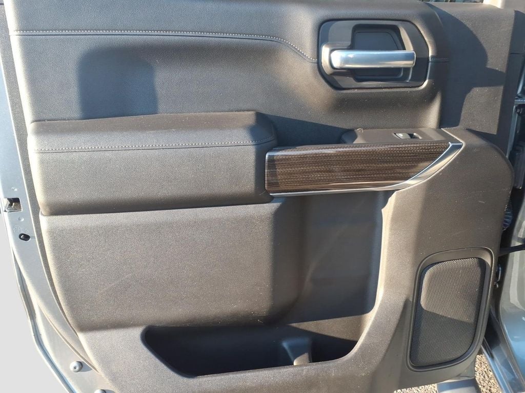 2021 Chevrolet Silverado 1500 4WD Crew Cab Short Bed RST