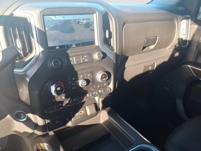 2021 Chevrolet Silverado 1500 4WD Crew Cab Short Bed RST