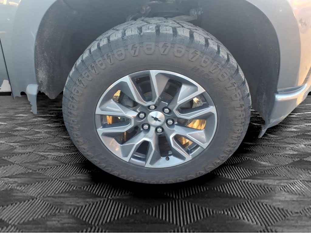 2021 Chevrolet Silverado 1500 4WD Crew Cab Short Bed RST