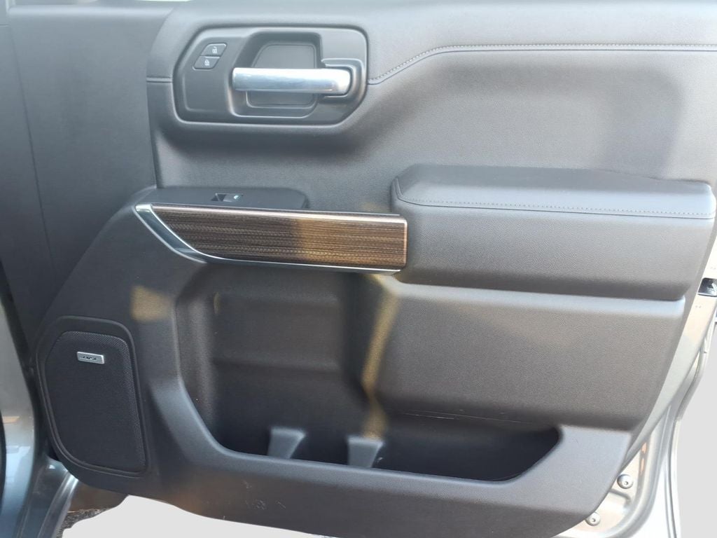 2021 Chevrolet Silverado 1500 4WD Crew Cab Short Bed RST