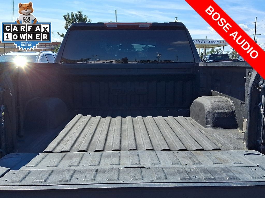 2022 GMC Sierra 1500 4WD Crew Cab Short Box SLT