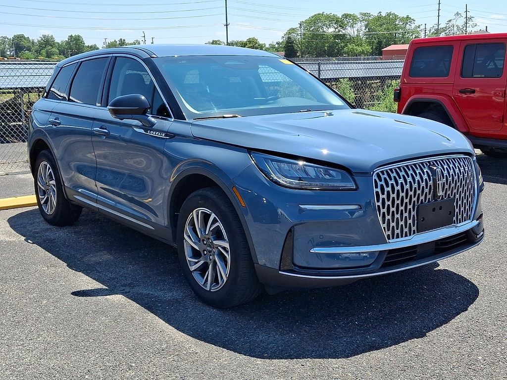 2023 Lincoln Corsair Standard