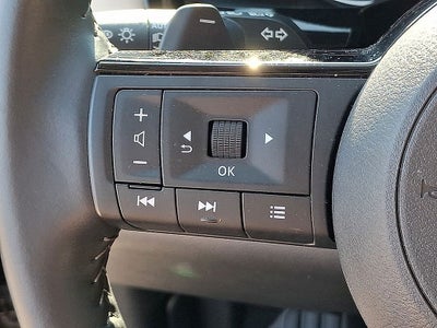 2025 Nissan Pathfinder SL 4WD