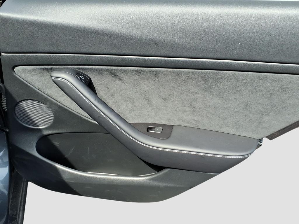 2022 Tesla Model 3 Long Range Dual Motor All-Wheel Drive