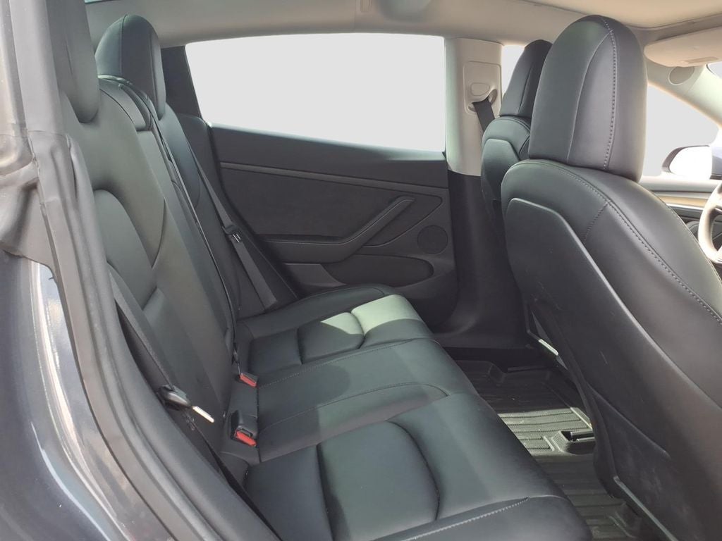 2022 Tesla Model 3 Long Range Dual Motor All-Wheel Drive