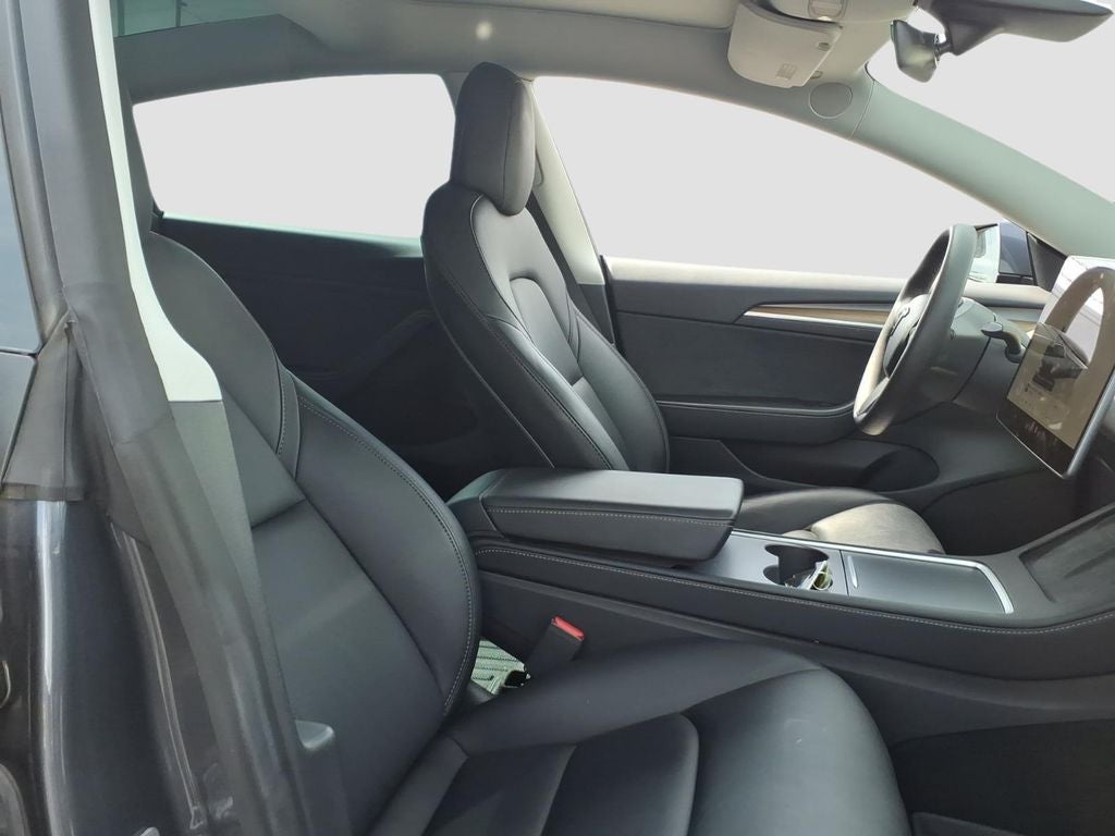 2022 Tesla Model 3 Long Range Dual Motor All-Wheel Drive