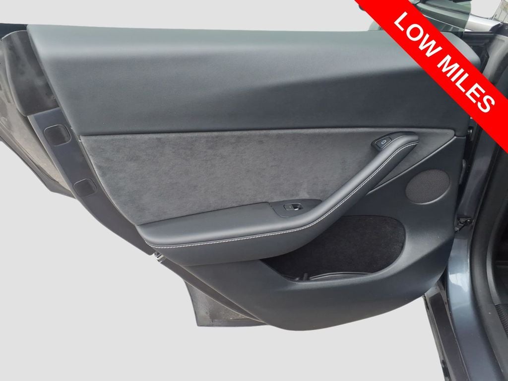 2023 Tesla Model Y Performance Dual Motor All-Wheel Drive