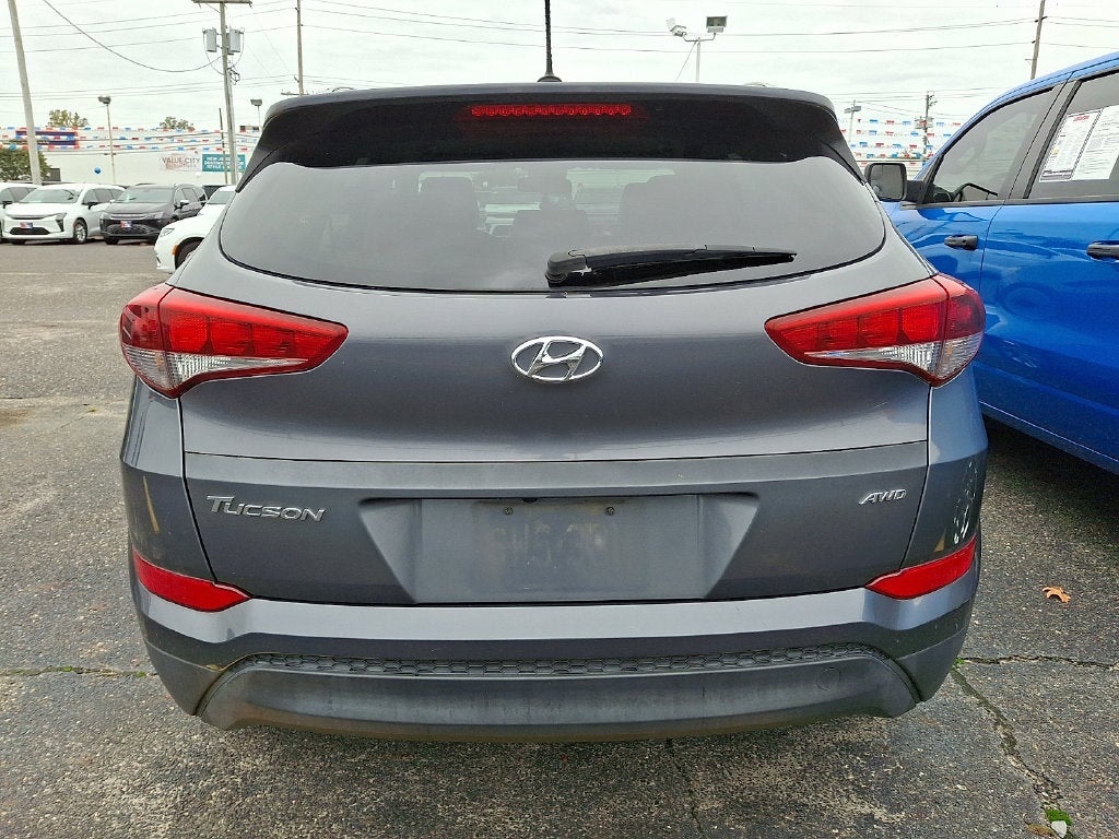 2016 Hyundai Tucson SE