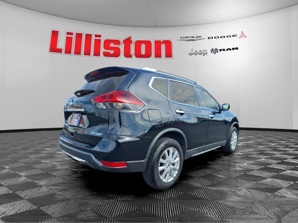 2018 Nissan Rogue SV