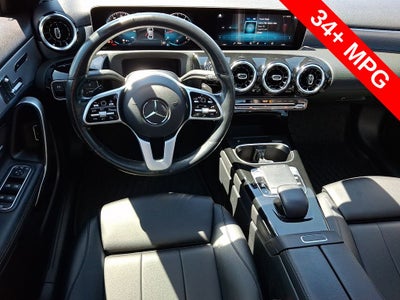 2020 Mercedes-Benz A 220 4MATIC®