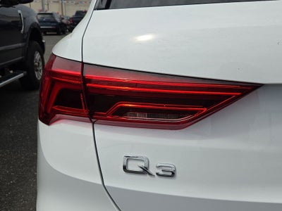 2025 Audi Q3 Premium 45 TFSI S line quattro Tiptronic