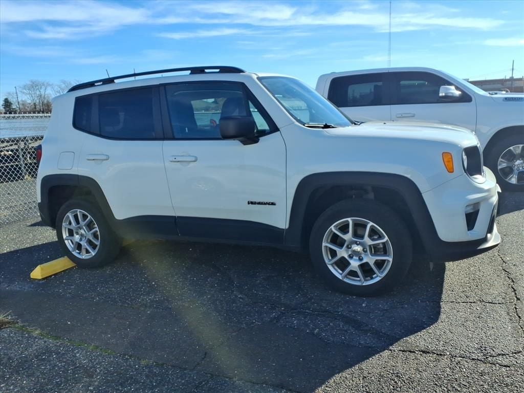 2022 Jeep Renegade Latitude 4x4