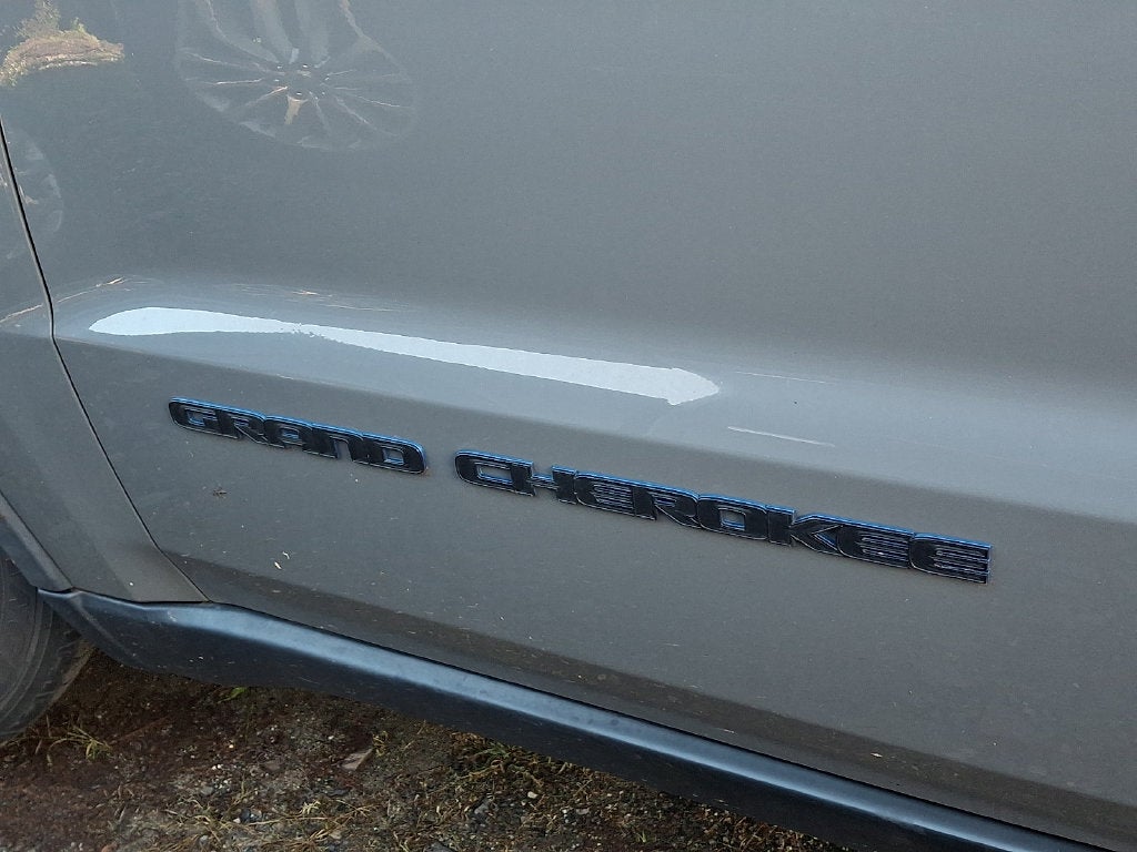 2019 Jeep Grand Cherokee Laredo