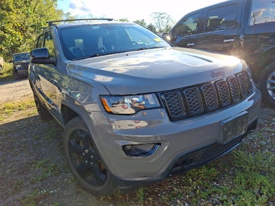 2019 Jeep Grand Cherokee Laredo