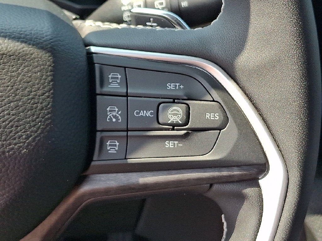2026 Jeep Grand Cherokee Altitude