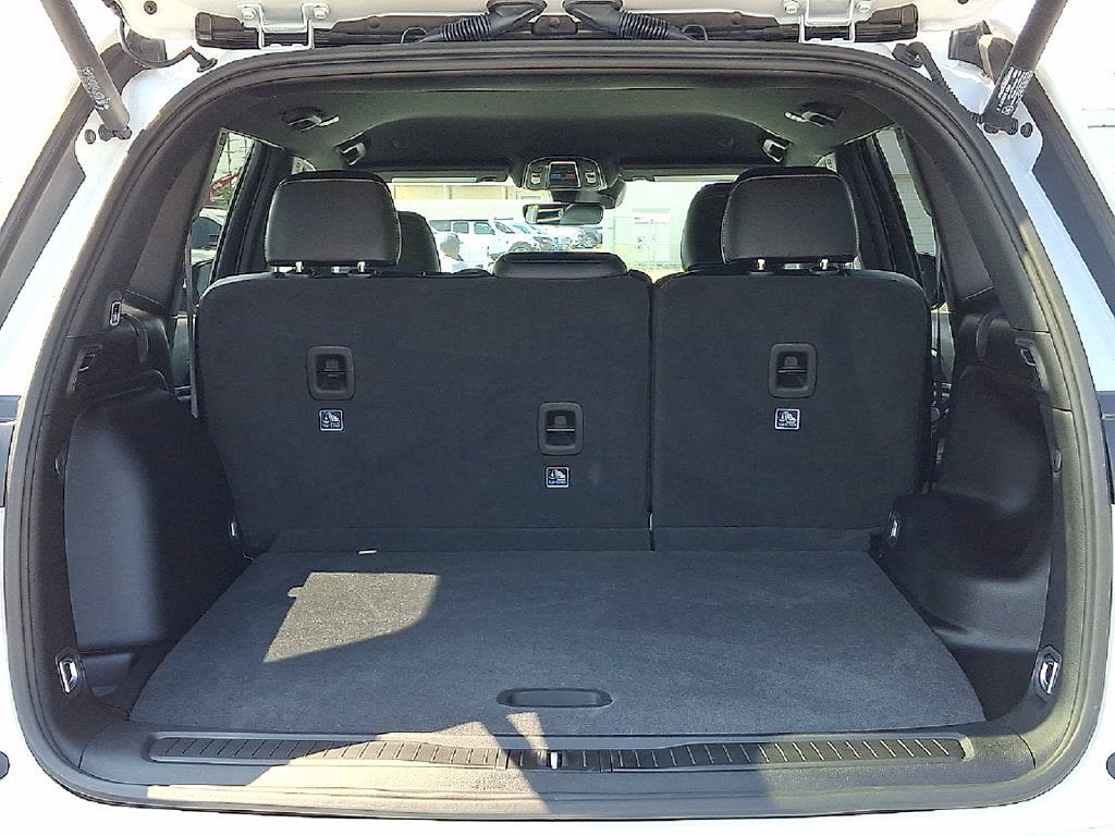 2026 Jeep Grand Cherokee Altitude