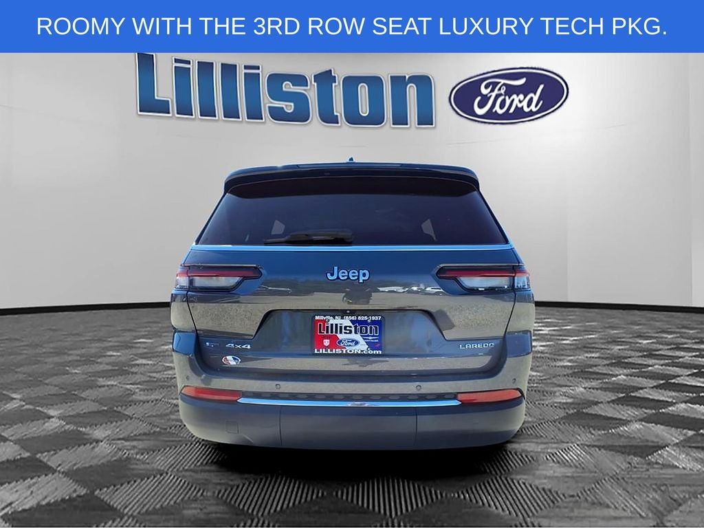 2022 Jeep Grand Cherokee L Laredo