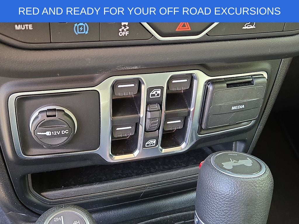 2025 Jeep Wrangler Sahara 4xe