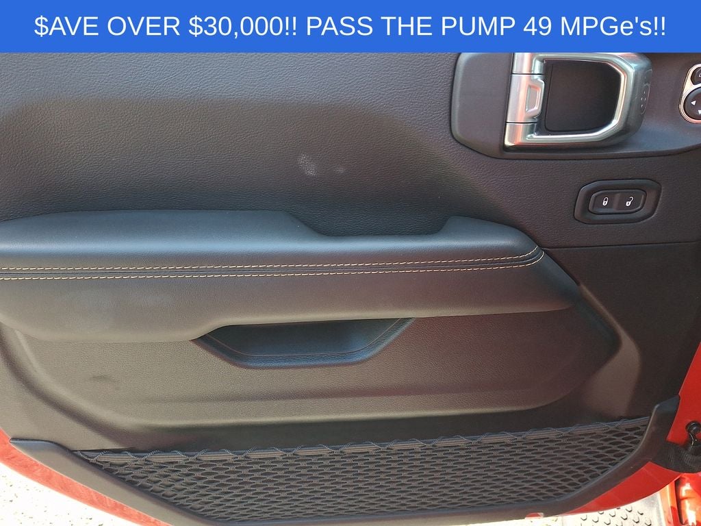 2025 Jeep Wrangler Sahara 4xe