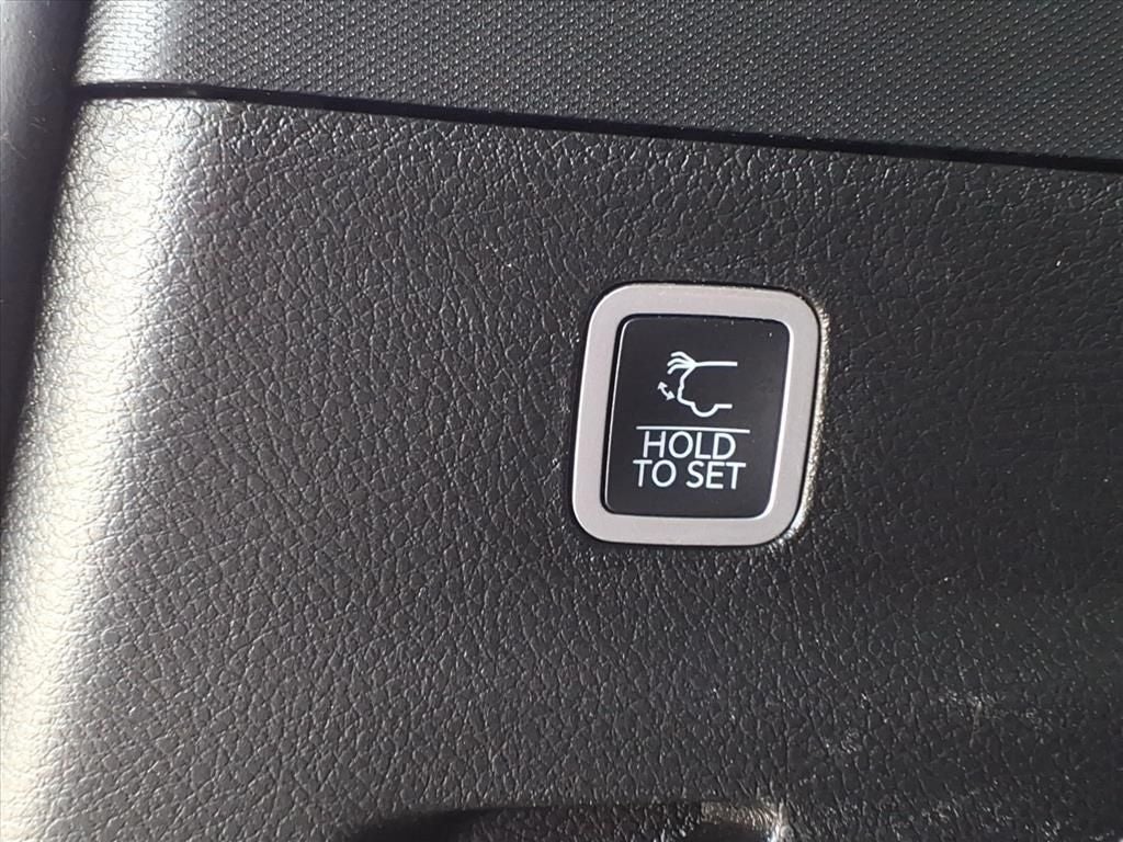 2023 Jeep Grand Wagoneer L Series II