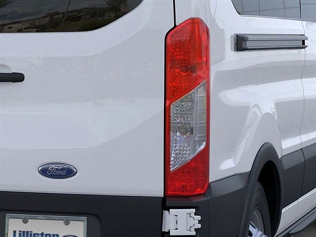 2025 Ford Transit-350 XL