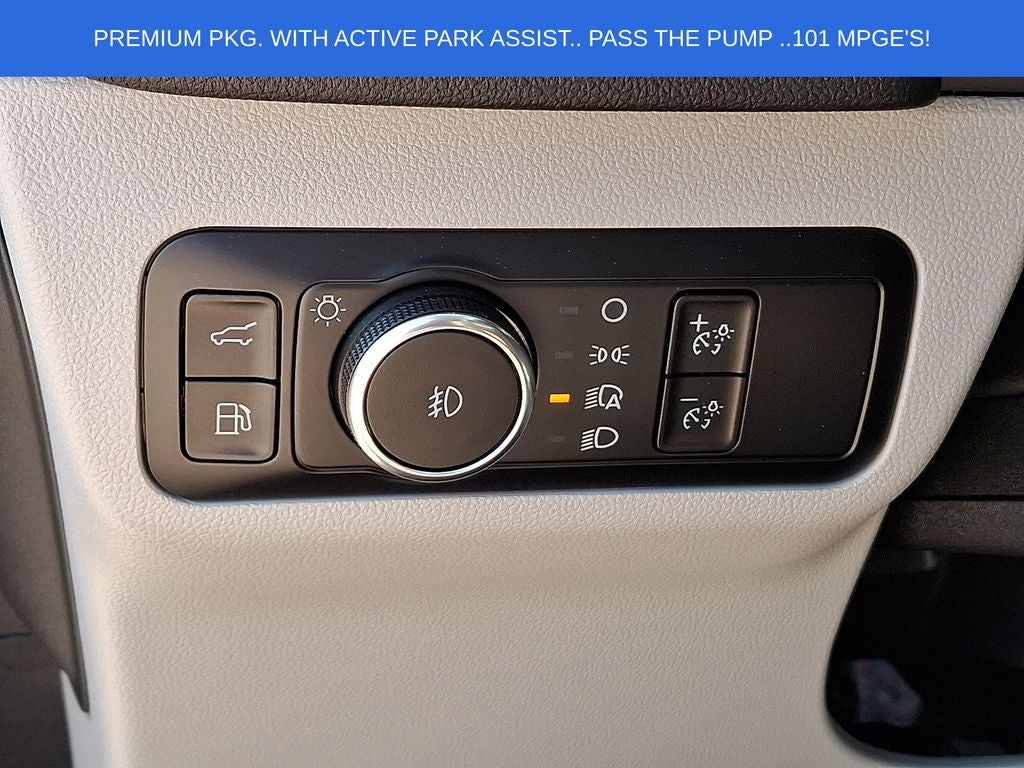 2023 Ford Escape Plug-In Hybrid Base