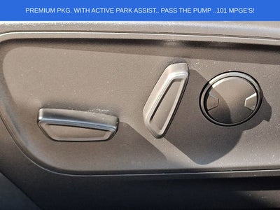 2023 Ford Escape Plug-In Hybrid Base