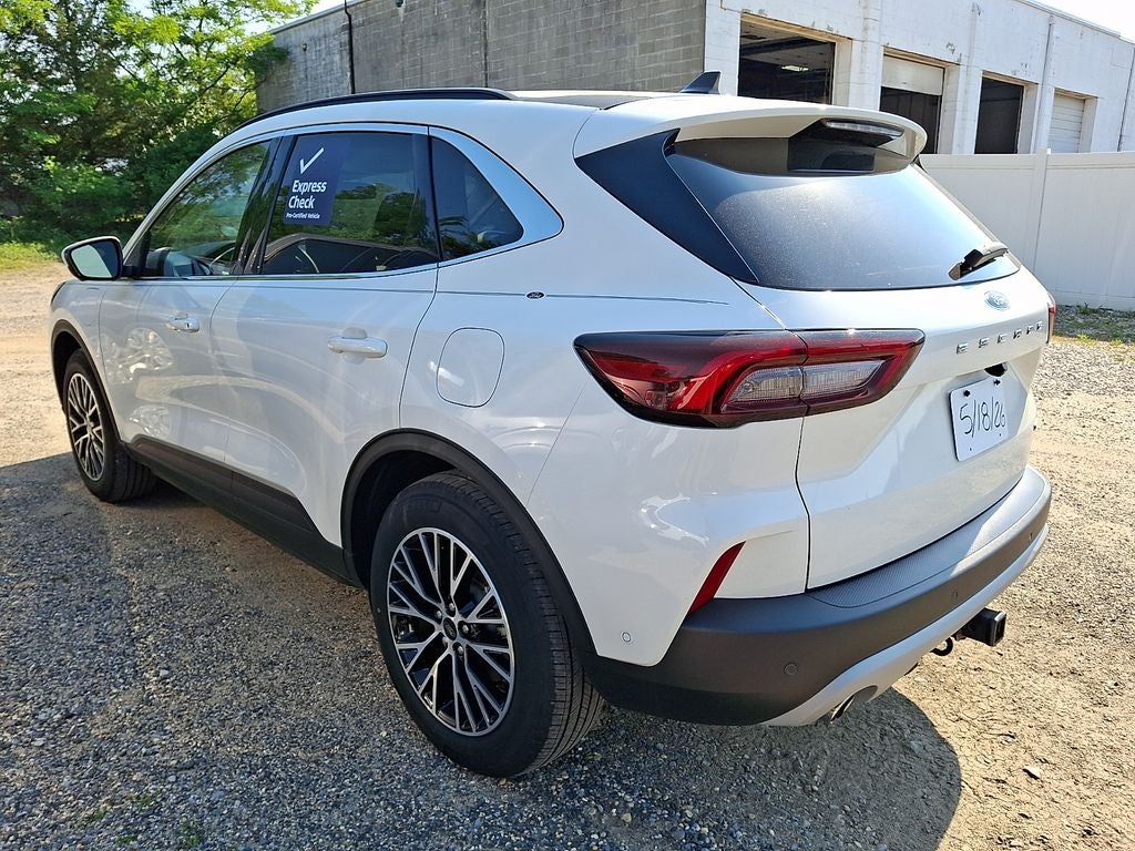 2023 Ford Escape Plug-In Hybrid Base