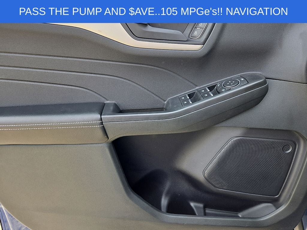 2022 Ford Escape Plug-In Hybrid SE