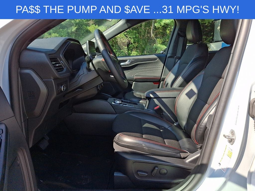 2025 Ford Escape ST-Line Select