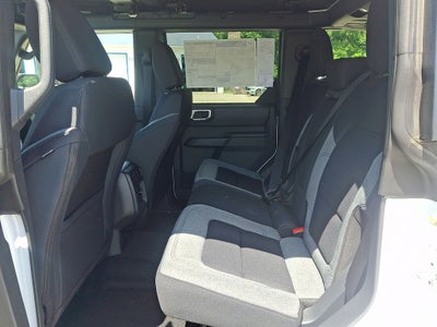 2026 Ford Bronco Big Bend CUSTOM GRAPHICS PACKAGE