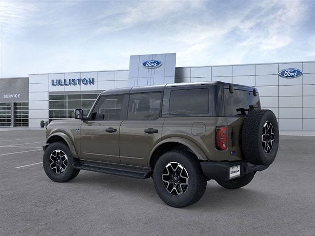 2026 Ford Bronco Outer Banks