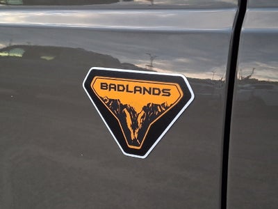 2026 Ford Bronco Badlands POWER RUNNING BOARDS