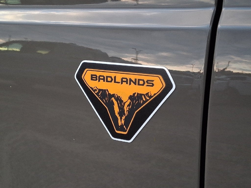 2026 Ford Bronco Badlands POWER RUNNING BOARDS