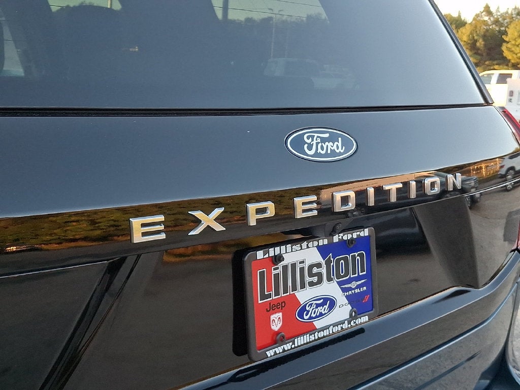 2027 Ford Expedition Active