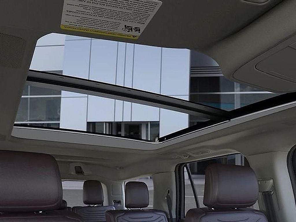 2025 Ford Expedition Platinum