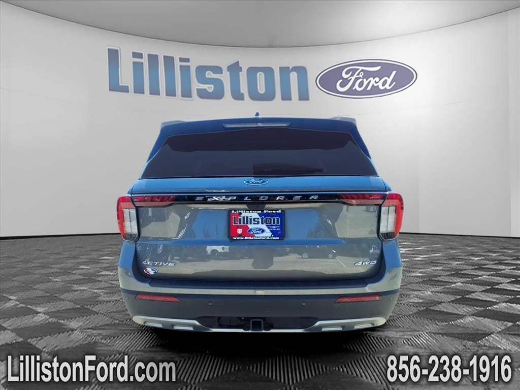 2025 Ford Explorer Active