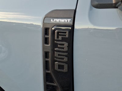 2027 Ford F-350SD Lariat