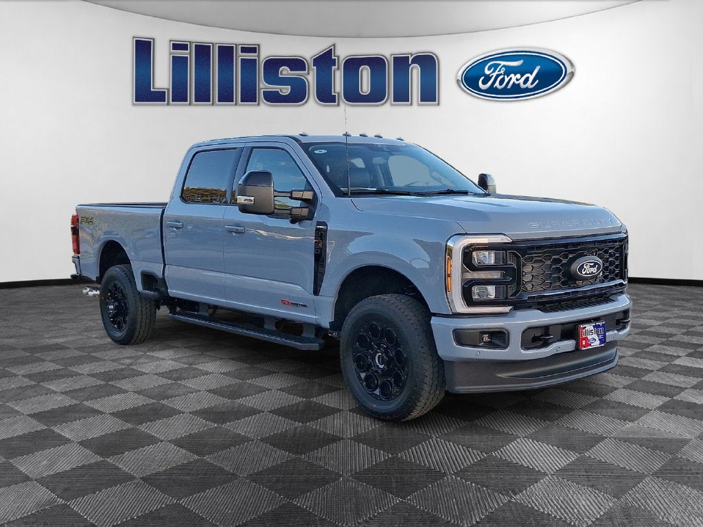 2027 Ford F-350SD Lariat