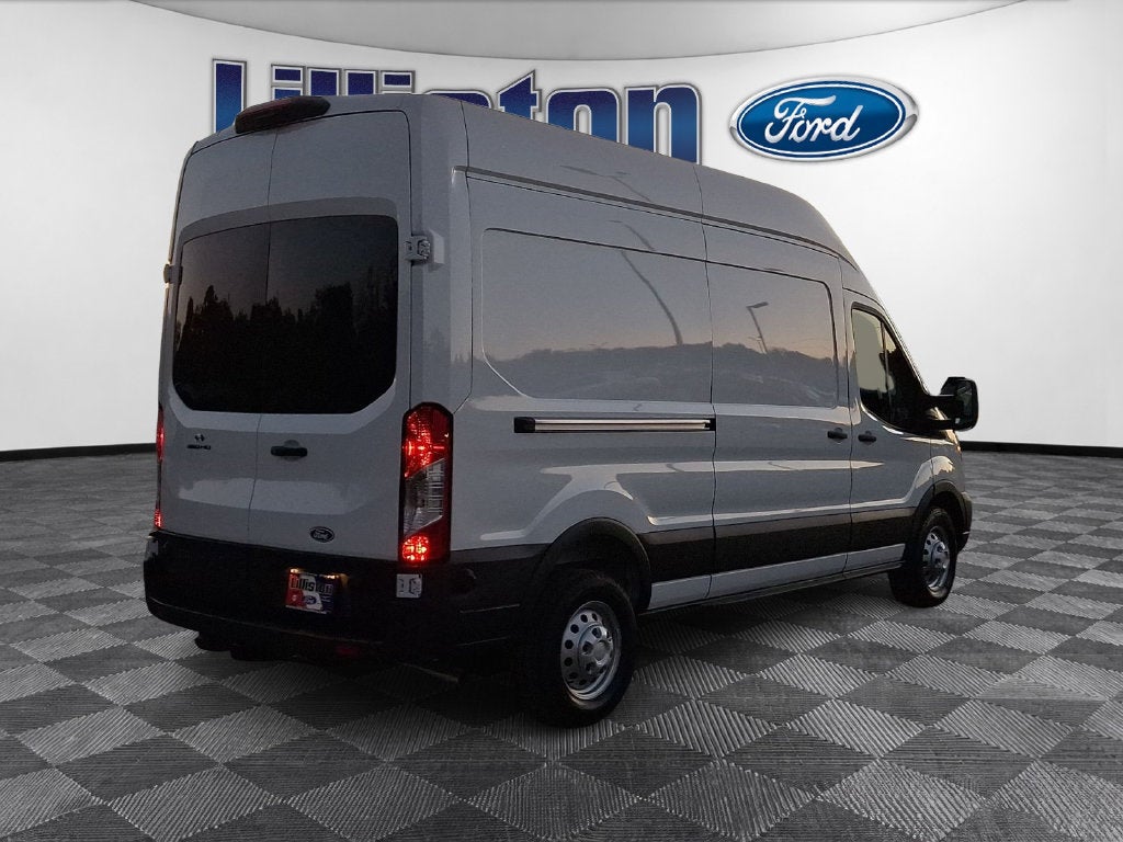 2027 Ford Transit-350 Base