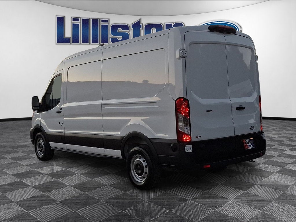2027 Ford Transit-250 Base