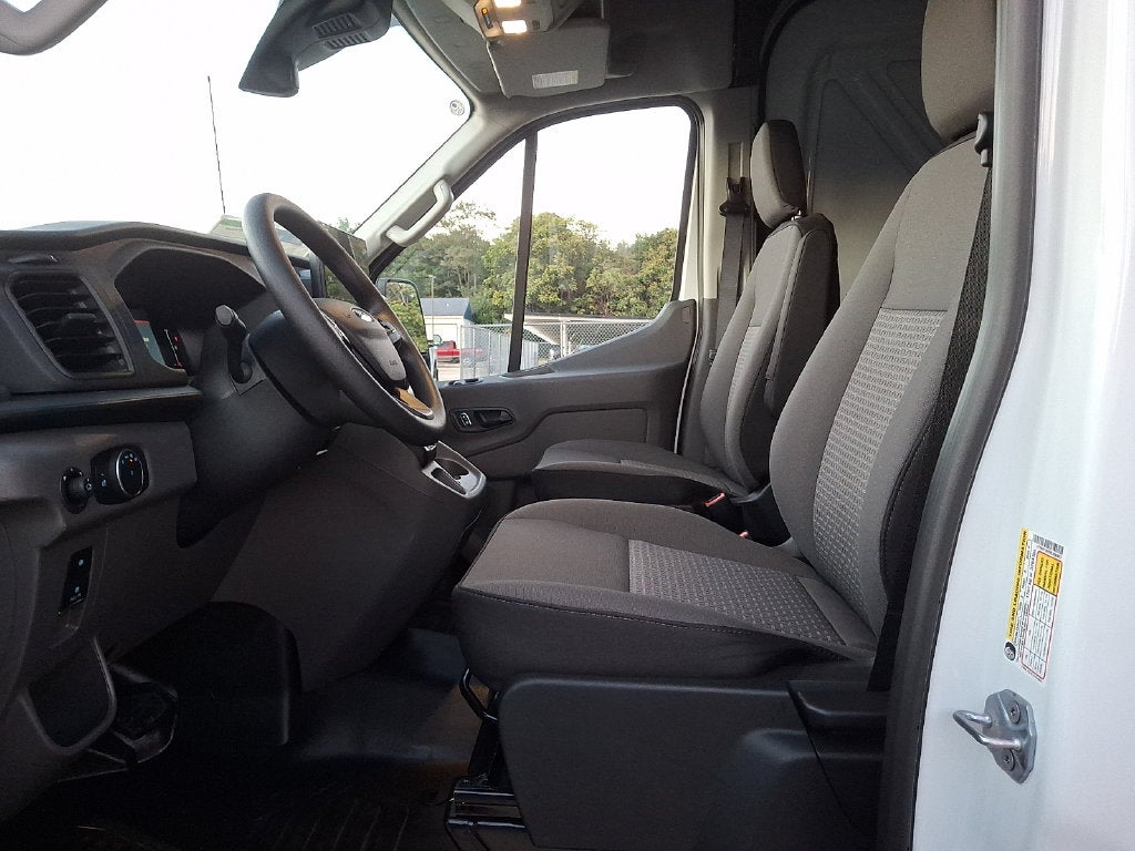 2027 Ford Transit-250 Base