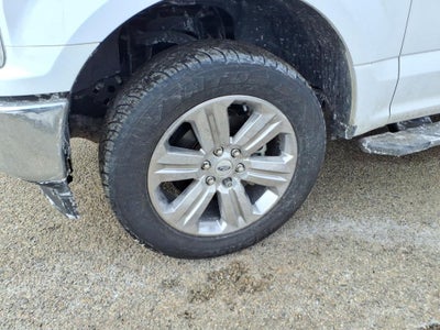 2019 Ford F-150 XLT LOW MILES!