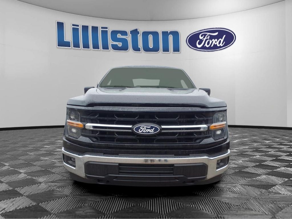 2025 Ford F-150 XLT 5.0 V8