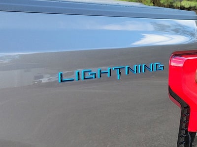 2023 Ford F-150 Lightning SUPERCREW